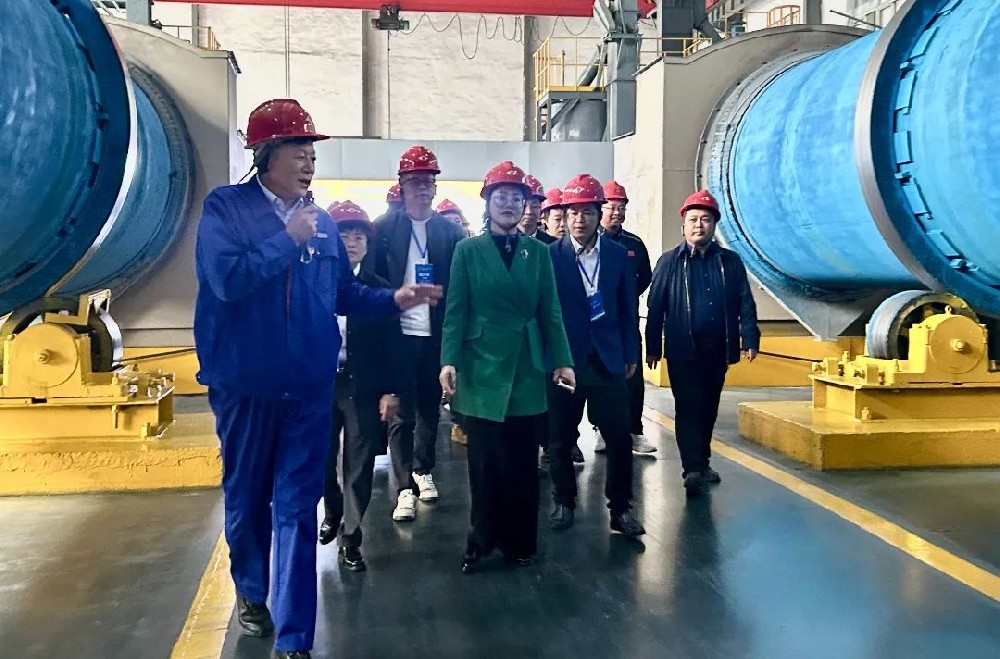 辽宁省青年企业家代表一行莅临金达钼业